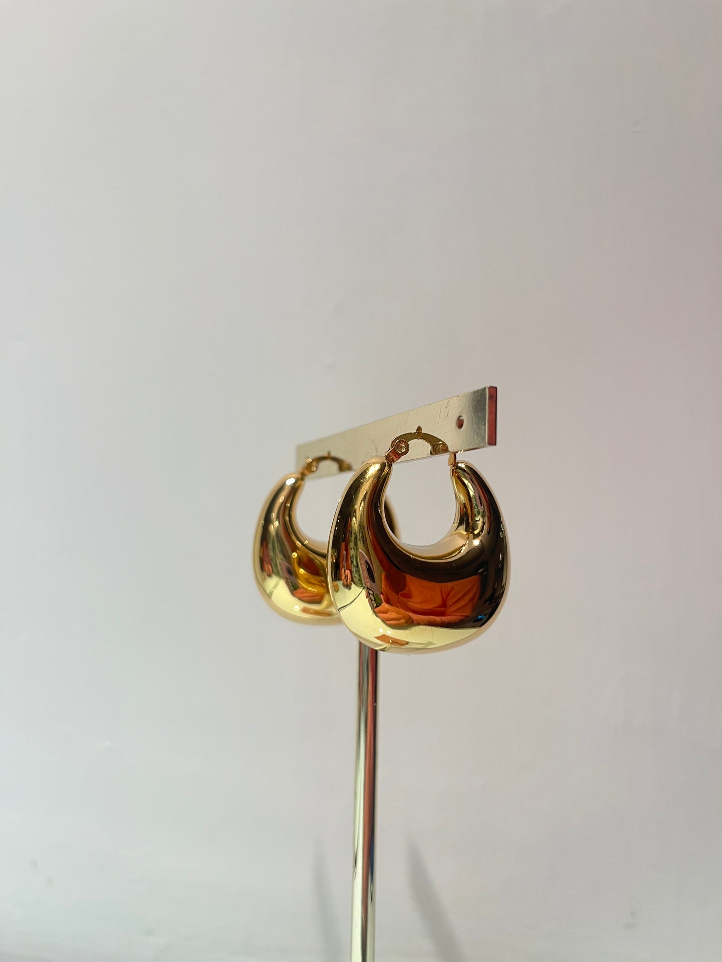 hoops Bolds