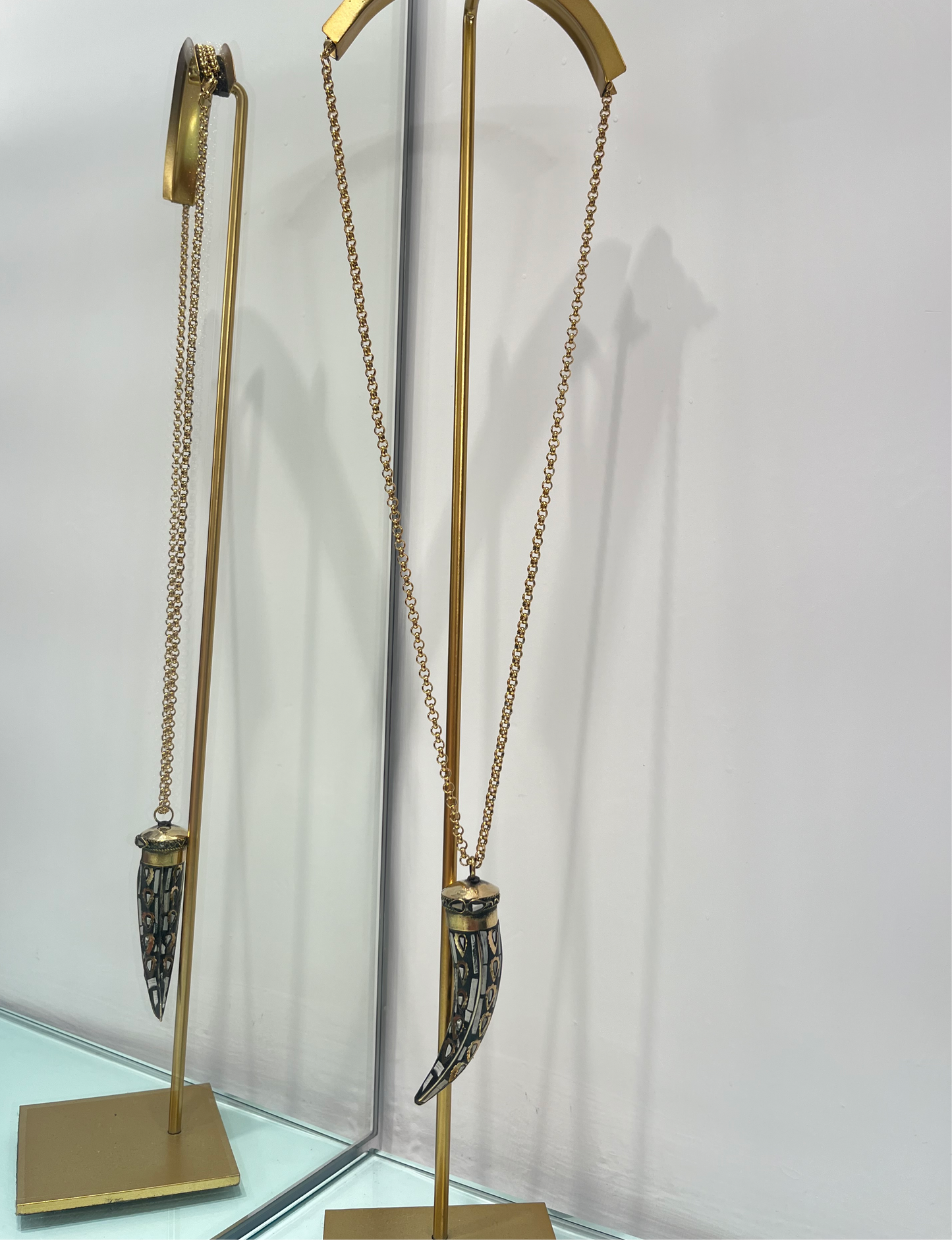 collana Uganda