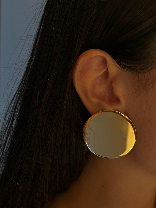 Circle earrings